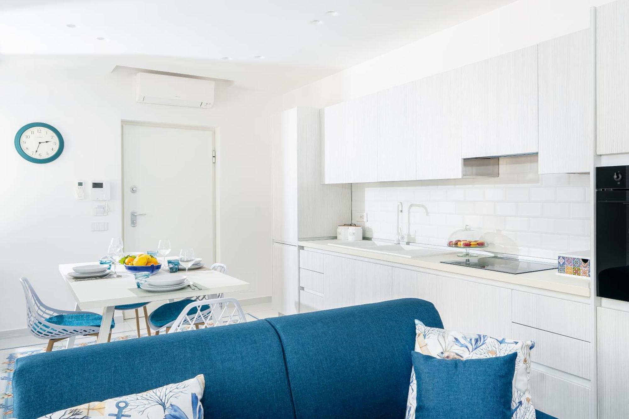 Sea View Deluxe Apartments Vico Equense Luaran gambar
